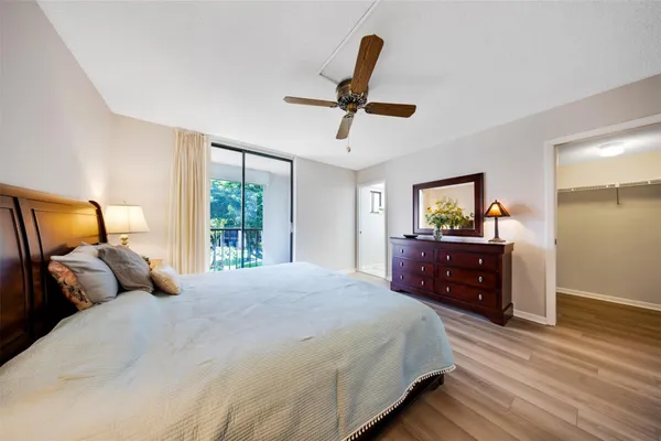 $239,000 | 5250 Las Verdes Circle, Unit 317, Delray Beach, FL 33484