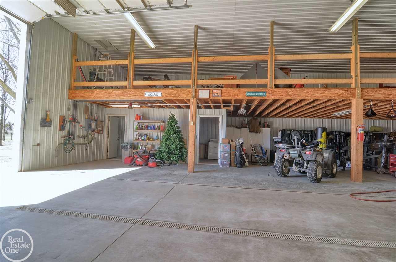 78400 Romeo Plank Road Armada, MI 48005 - Photo 14 of 45