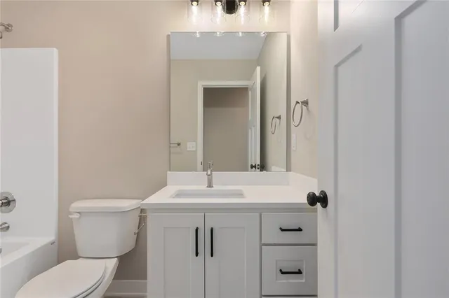 $395,000 | 1344 North Holland Court, Independence, MO 64056