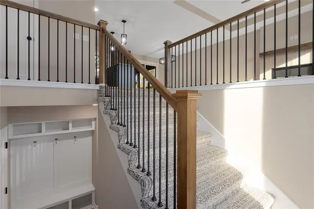 $395,000 | 1344 North Holland Court, Independence, MO 64056