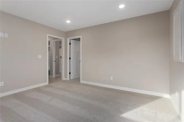 $395,000 | 1344 North Holland Court, Independence, MO 64056