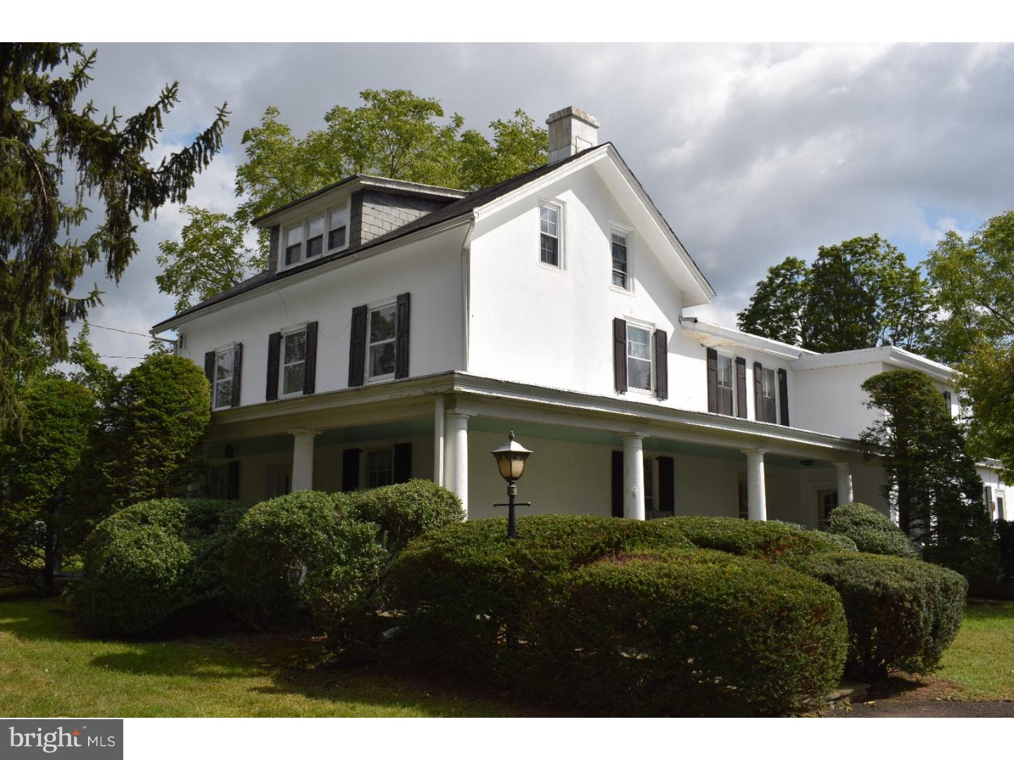 105 South Warminster Road Hatboro, PA 19040 - Photo 1 of 22 Exterior Front
