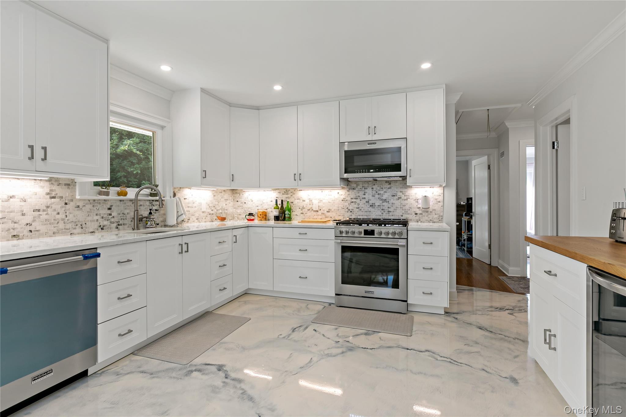 461 Bedford Road Armonk, NY 10504 - Photo 14 of 32