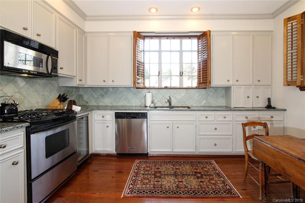 345 Eastover Road Charlotte, NC 28207 - Photo 11 of 31 Gallery Image 11