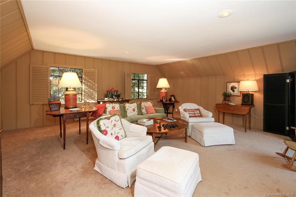 345 Eastover Road Charlotte, NC 28207 - Photo 14 of 31 Gallery Image 14