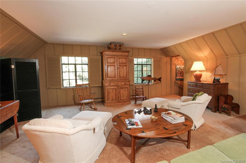 345 Eastover Road Charlotte, NC 28207 - Photo 15 of 31 Gallery Image 15
