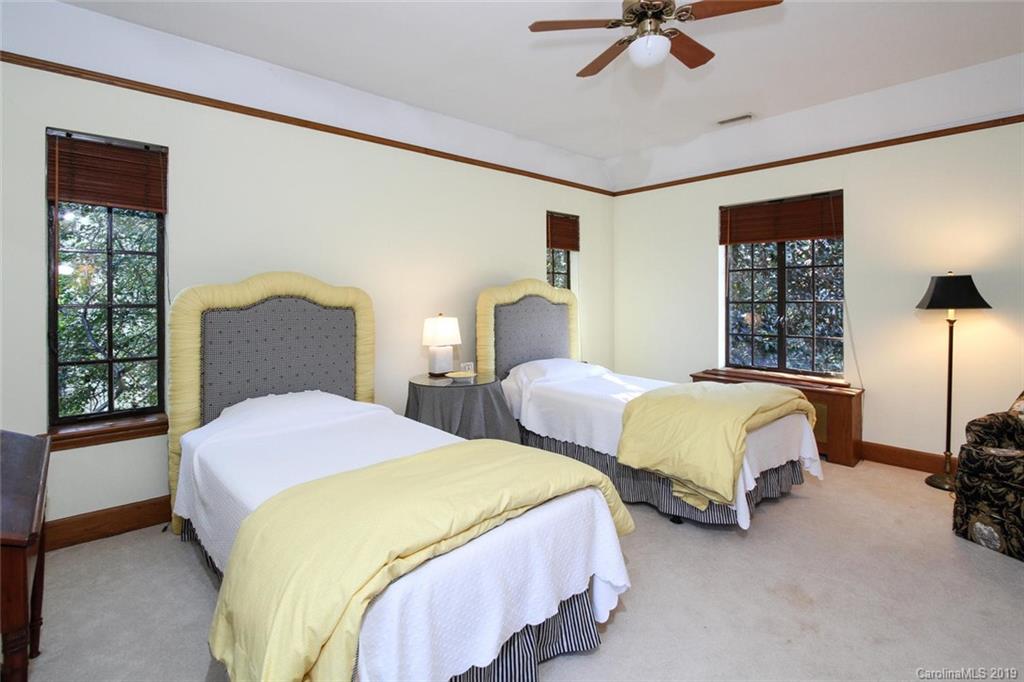 345 Eastover Road Charlotte, NC 28207 - Photo 20 of 31 Gallery Image 20