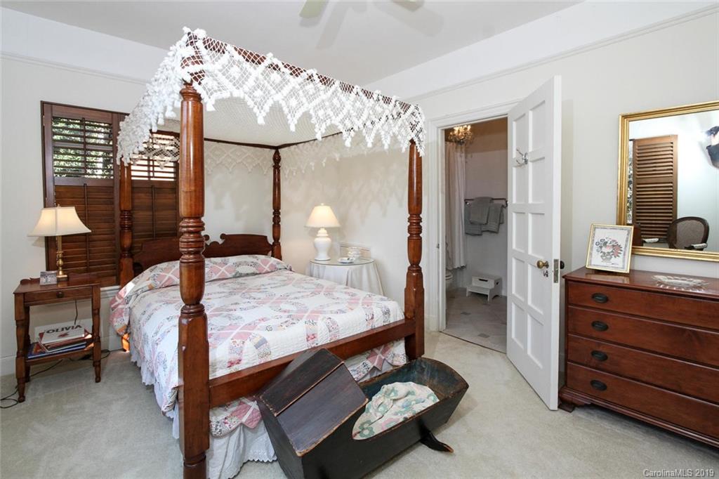 345 Eastover Road Charlotte, NC 28207 - Photo 21 of 31 Gallery Image 21