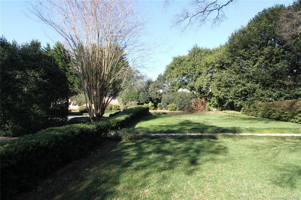 345 Eastover Road Charlotte, NC 28207 - Photo 29 of 31 Gallery Image 29