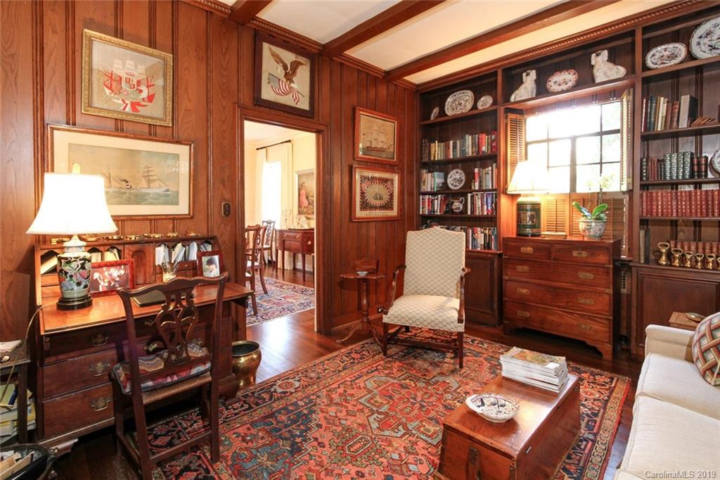 345 Eastover Road Charlotte, NC 28207 - Photo 5 of 31 Gallery Image 5
