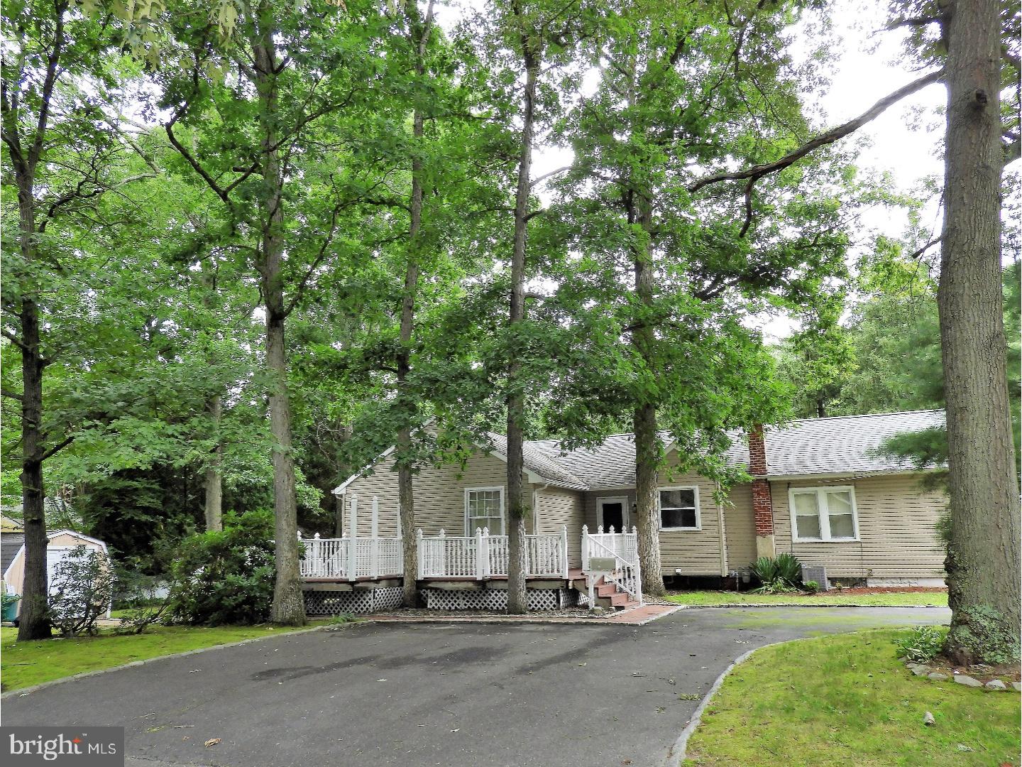 87 Higgins Avenue Clementon, NJ 08021 - Photo 1 of 24 Exterior