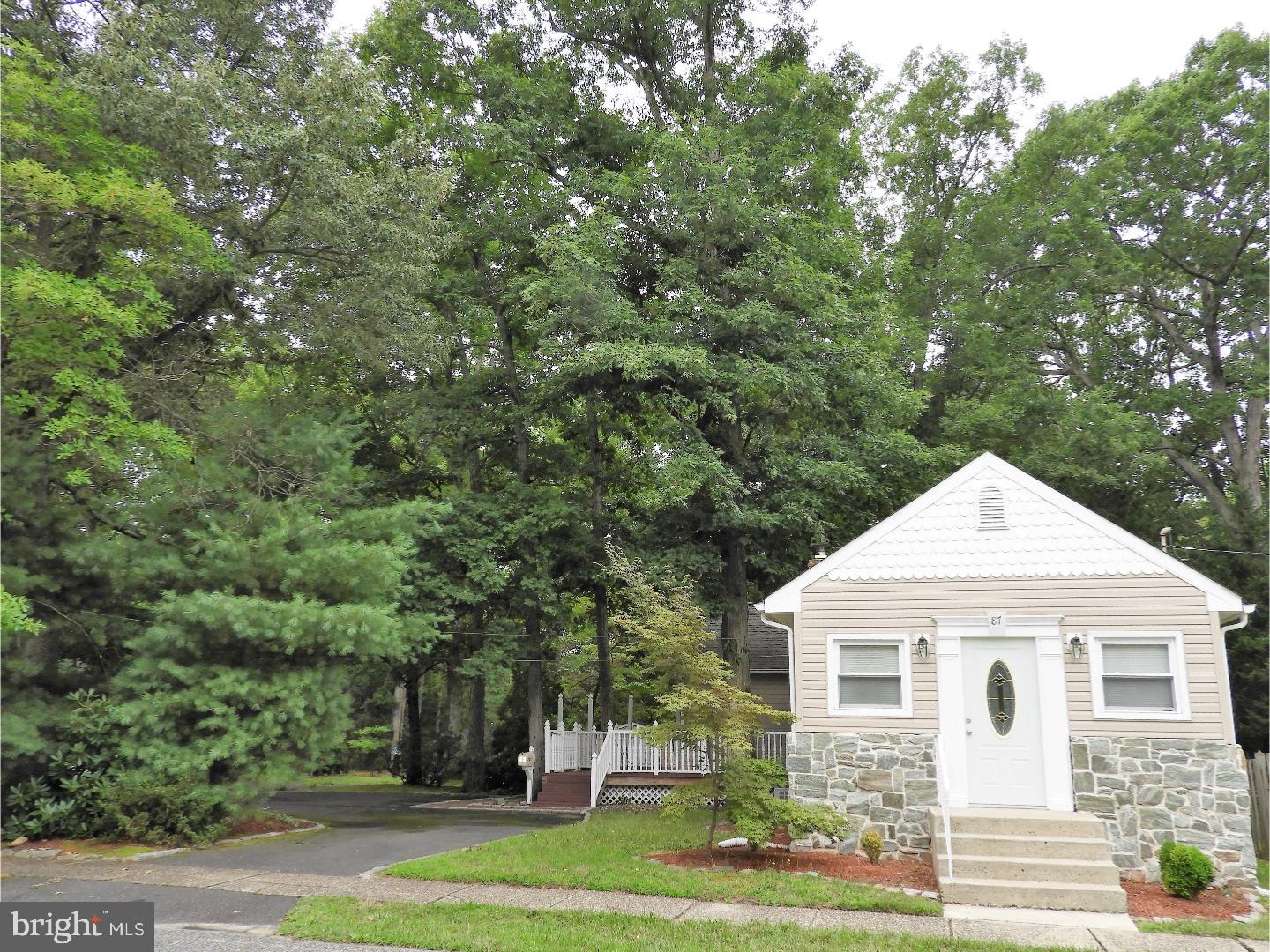 87 Higgins Avenue Clementon, NJ 08021 - Photo 23 of 24 Exterior Side