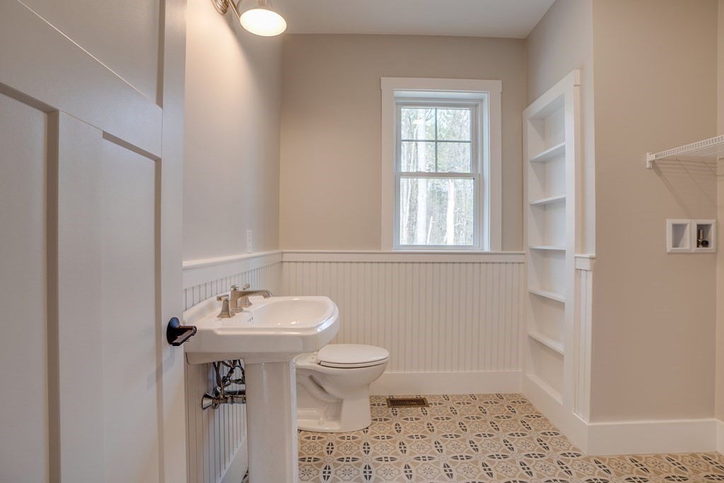 7 West Hadley Road Merrimac, MA 01860 - Photo 25 of 42 Gallery Image 25
