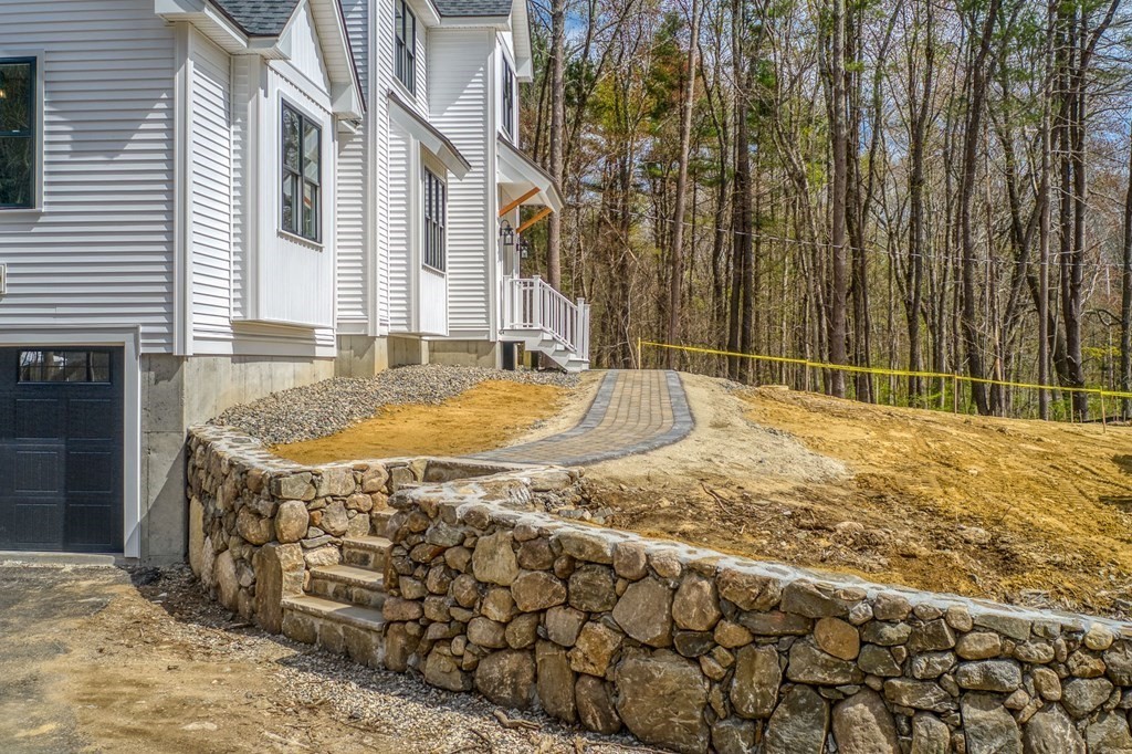 7 West Hadley Road Merrimac, MA 01860 - Photo 38 of 42 Gallery Image 38