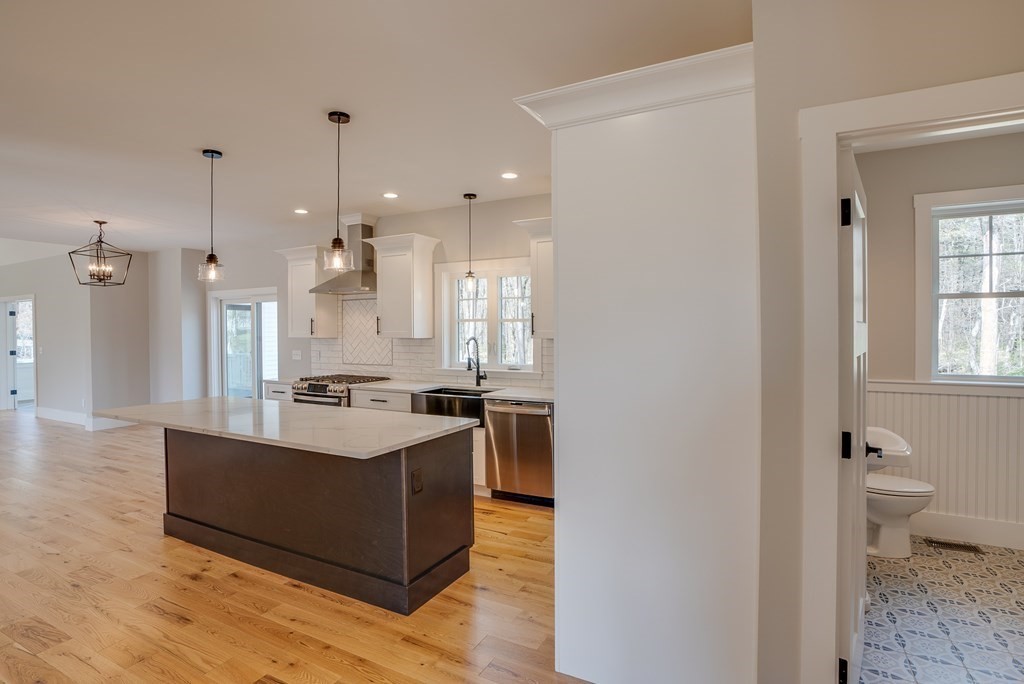 7 West Hadley Road Merrimac, MA 01860 - Photo 7 of 42 Gallery Image 7