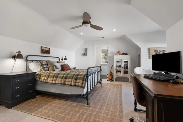 $914,500 | 613 Aqua View Drive, Seneca, SC 29672