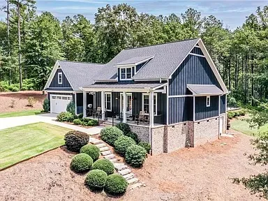 $914,500 | 613 Aqua View Drive, Seneca, SC 29672