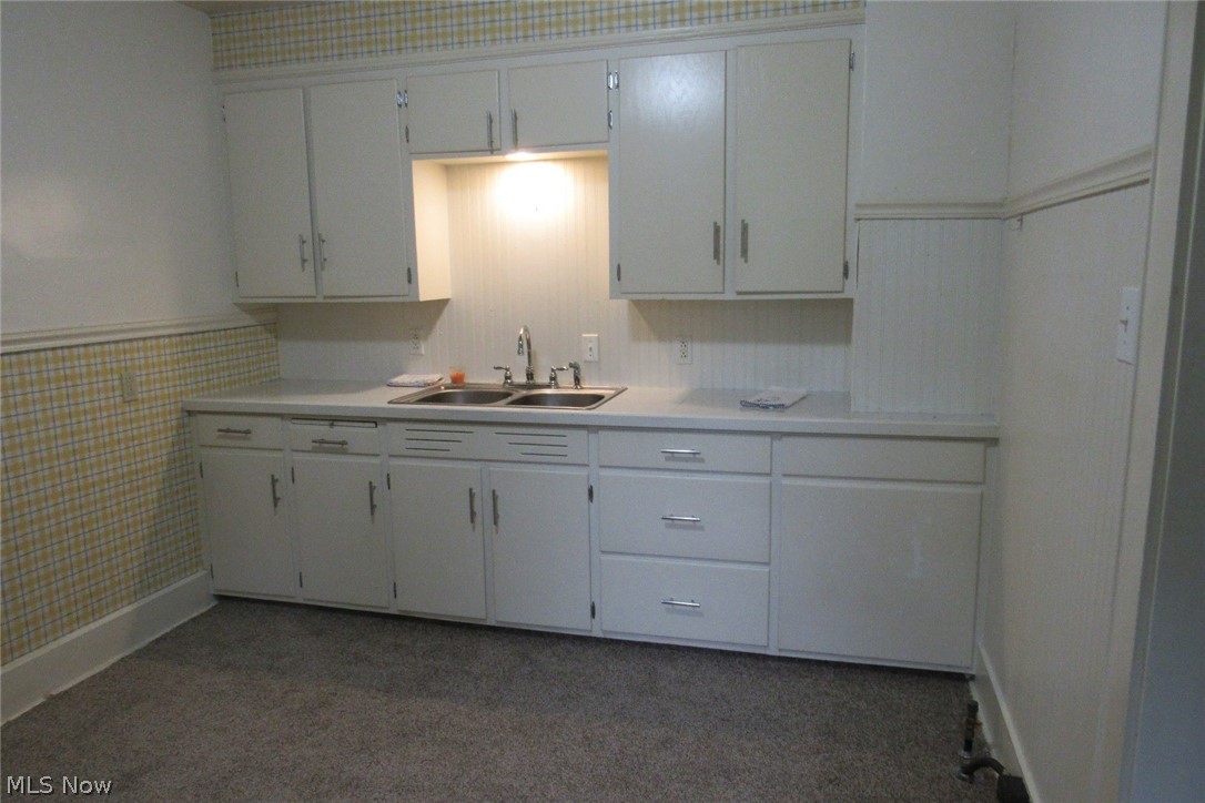 2042 West Prospect Road Ashtabula, OH 44004 - Photo 2 of 24