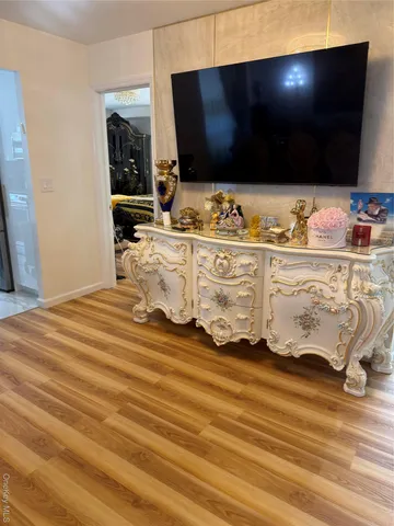 $799,999 | 61-15 98th Street, Unit 8K | Rego Park