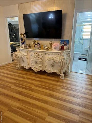 $799,999 | 61-15 98th Street, Unit 8K | Rego Park