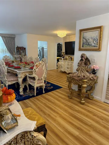 $799,999 | 61-15 98th Street, Unit 8K | Rego Park