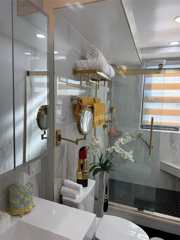 $799,999 | 61-15 98th Street, Unit 8K | Rego Park