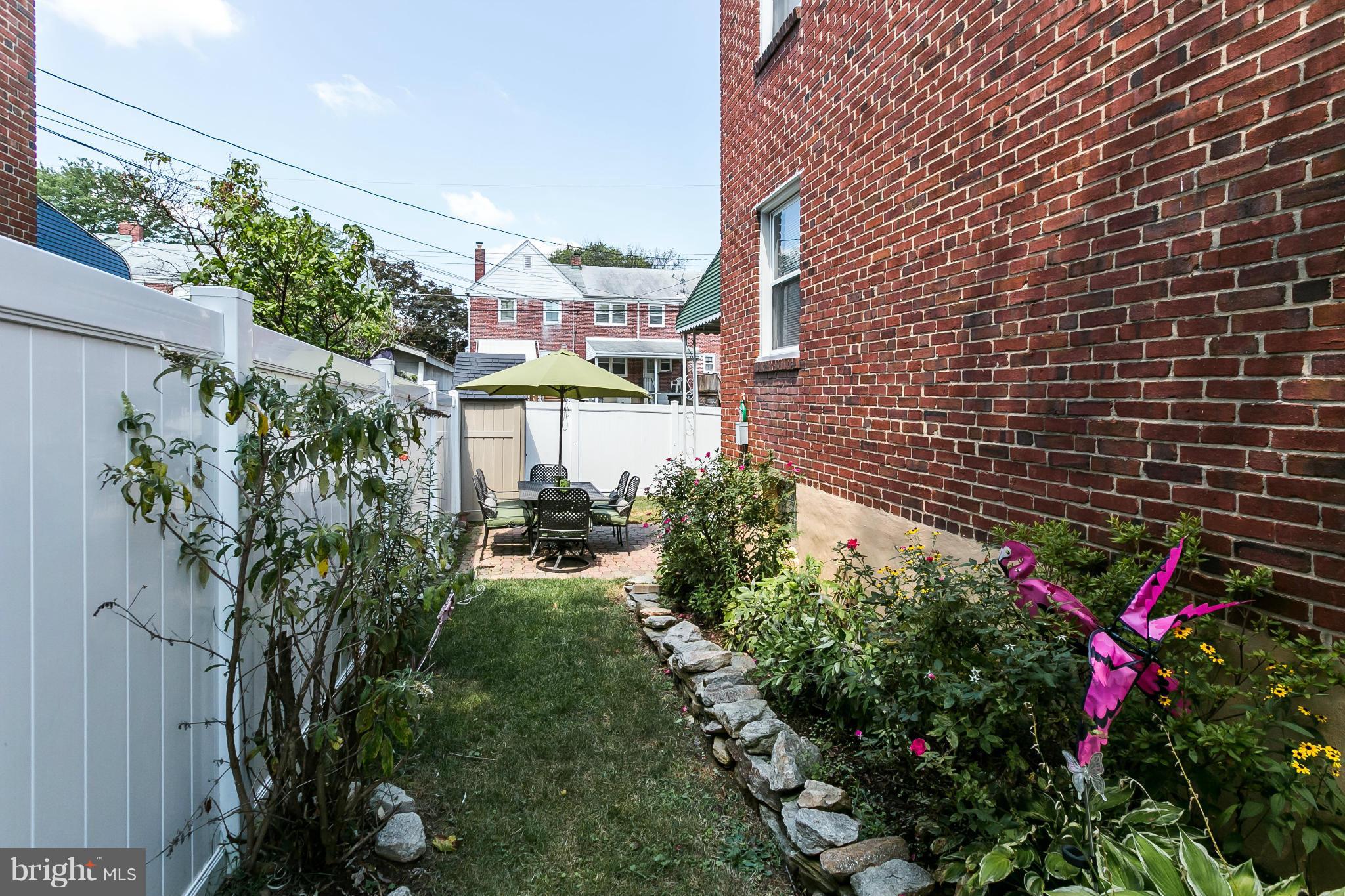 8620 Oak Road Baltimore, MD 21234 - Photo 27 of 28 Exterior-Side Garden
