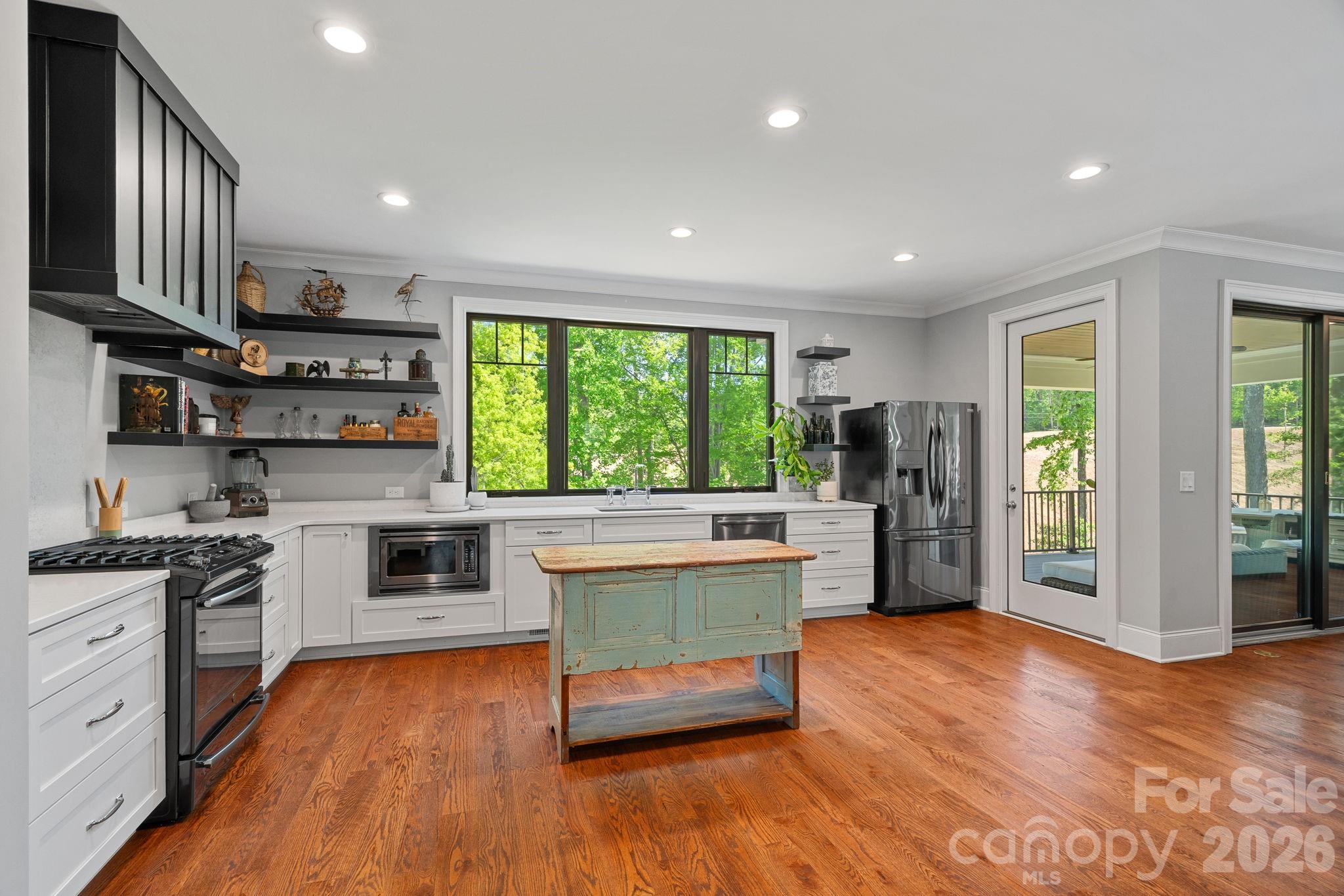 1420 Roundstone Road Sherrills Ford, NC 28673 - Photo 9 of 44 Gallery Image 9