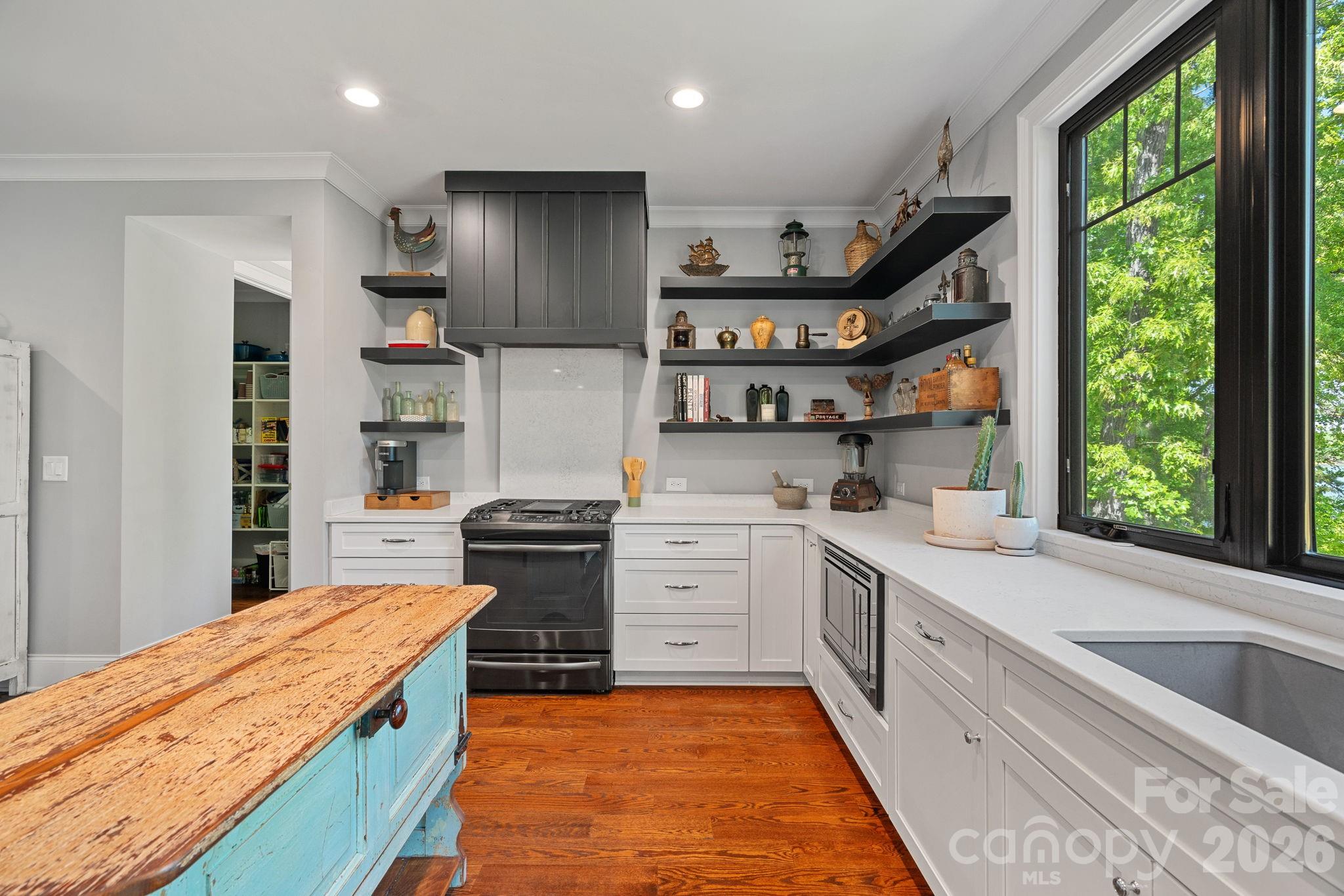 1420 Roundstone Road Sherrills Ford, NC 28673 - Photo 10 of 44 Gallery Image 10