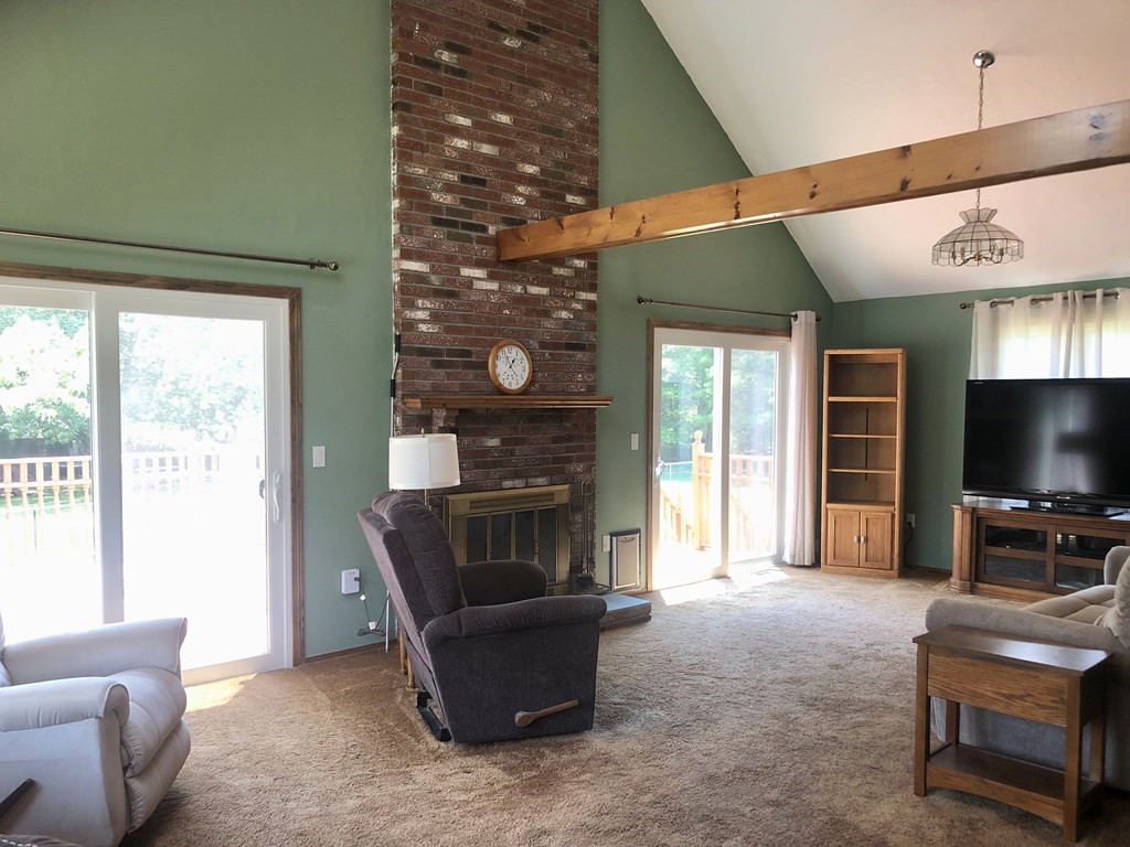170 West River Road Uxbridge, MA 01569 - Photo 13 of 25 Gallery Image 13