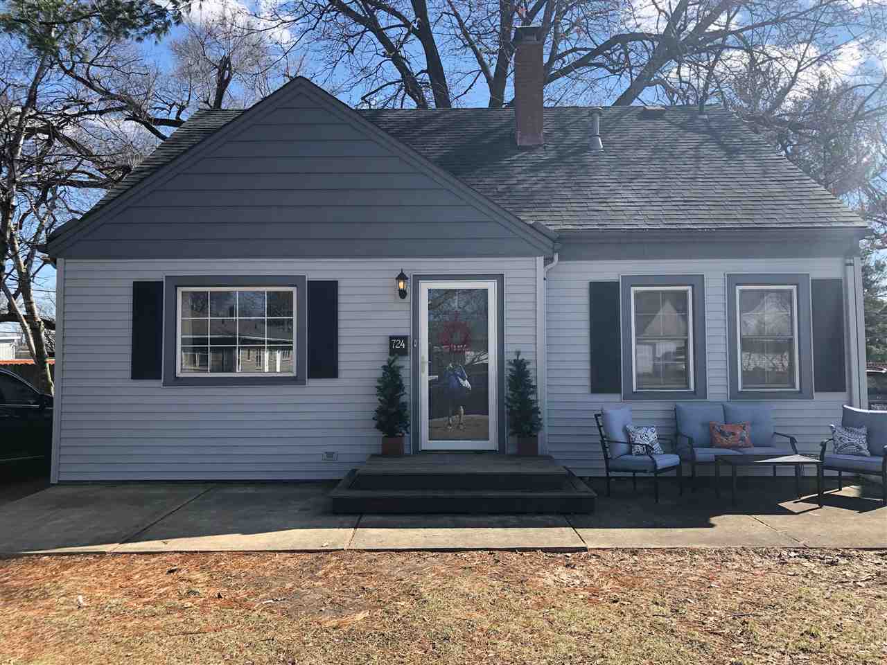 724 West Ridge Road Peoria, IL 61614 - Photo 3 of 35 Gallery Image 3