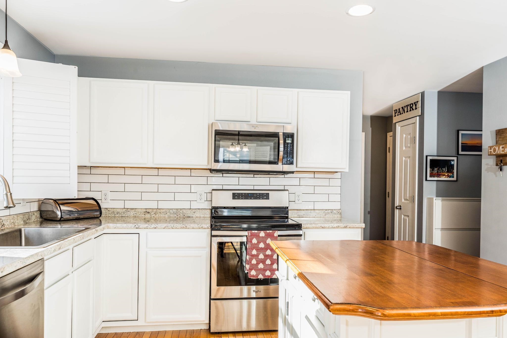 36 Miller's Farm Drive Rochester, NH 03868 - Photo 13 of 30