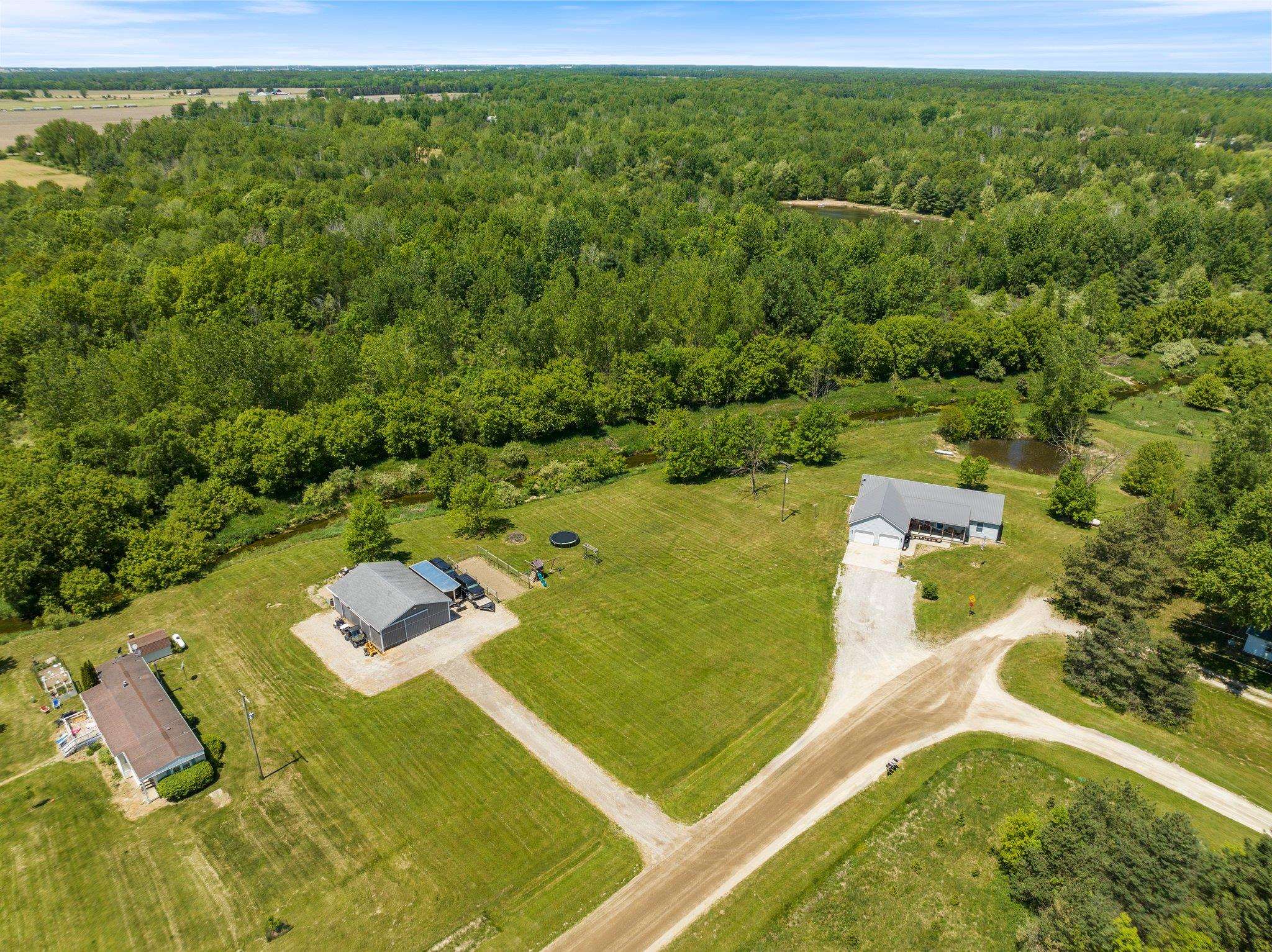 4710 Spur Road Breckenridge, MI 48615 - Photo 6 of 58