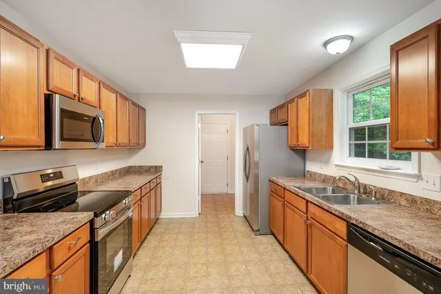 $299,900 | 114 Dragoon Drive, Montross, VA 22520