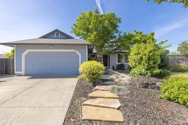 $779,000 | 2387 Lujo Court, Santa Rosa, CA 95403
