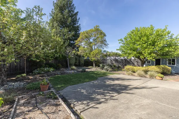 $779,000 | 2387 Lujo Court, Santa Rosa, CA 95403