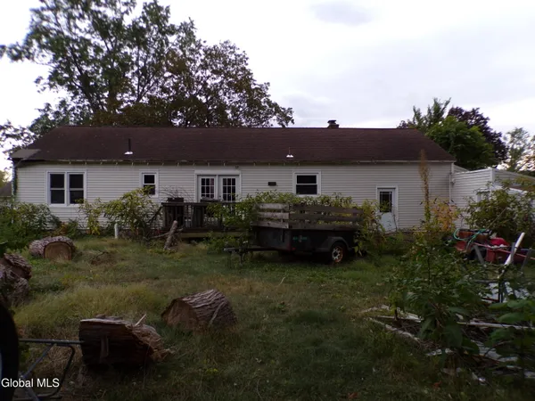 $375,000 | 4 Sequoia Drive, Ballston, NY 12019