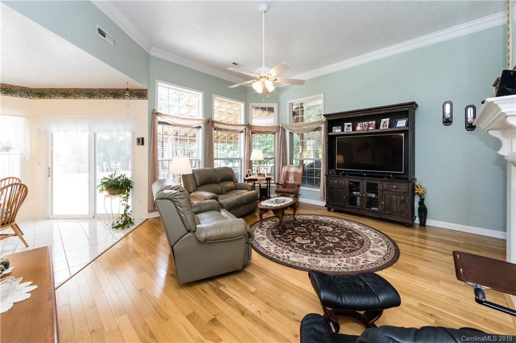 698 Langtree Road Mooresville, NC 28117 - Photo 10 of 41
