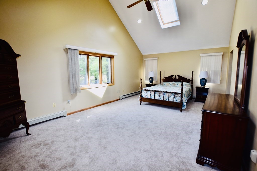 93 Howland Road Lakeville, MA 02347 - Photo 13 of 41