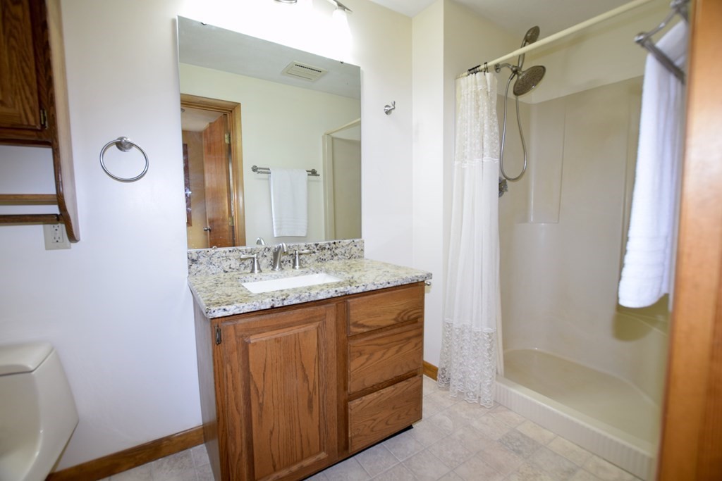 93 Howland Road Lakeville, MA 02347 - Photo 16 of 41