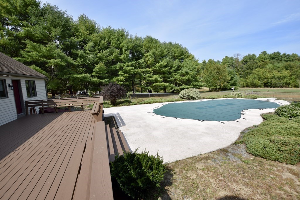 93 Howland Road Lakeville, MA 02347 - Photo 32 of 41