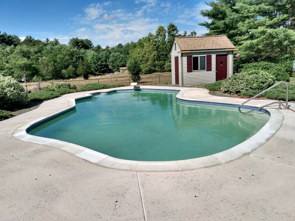 93 Howland Road Lakeville, MA 02347 - Photo 35 of 41