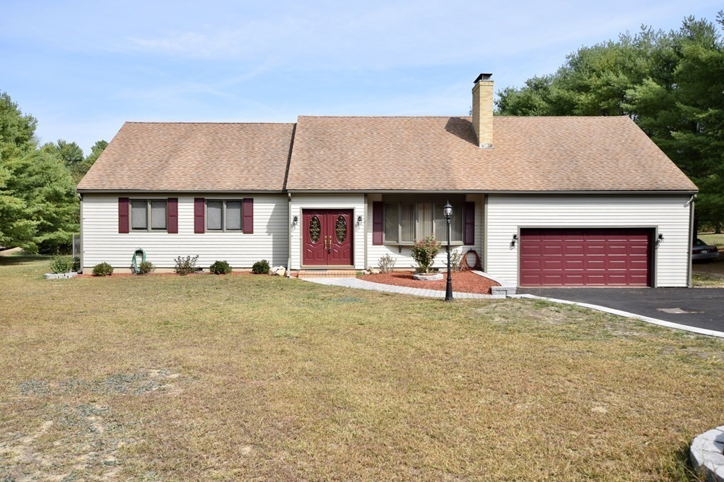 93 Howland Road Lakeville, MA 02347 - Photo 4 of 41