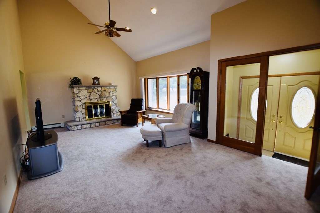 93 Howland Road Lakeville, MA 02347 - Photo 6 of 41