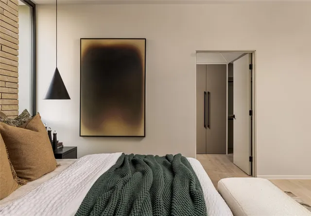 $2,750,000 | 915 Columbus Street, Austin, TX 78704