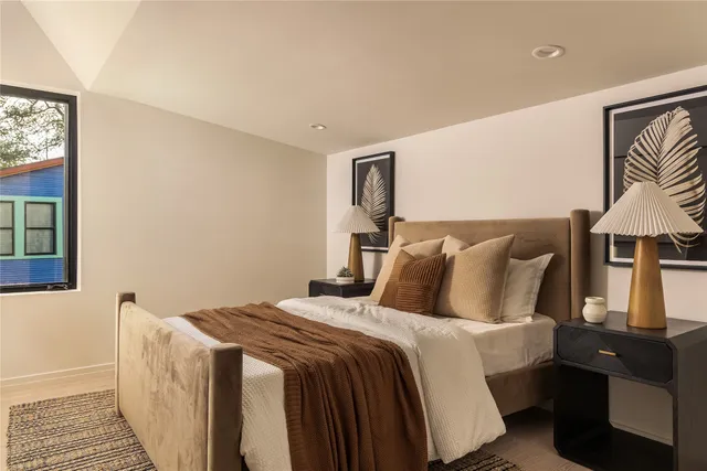 $2,750,000 | 915 Columbus Street, Austin, TX 78704