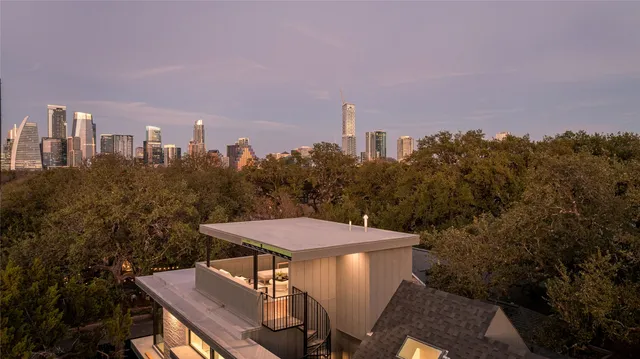 $2,750,000 | 915 Columbus Street, Austin, TX 78704