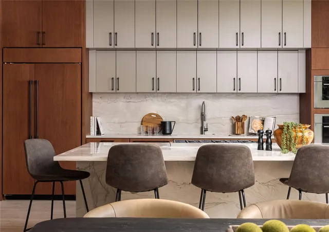 $2,750,000 | 915 Columbus Street, Austin, TX 78704