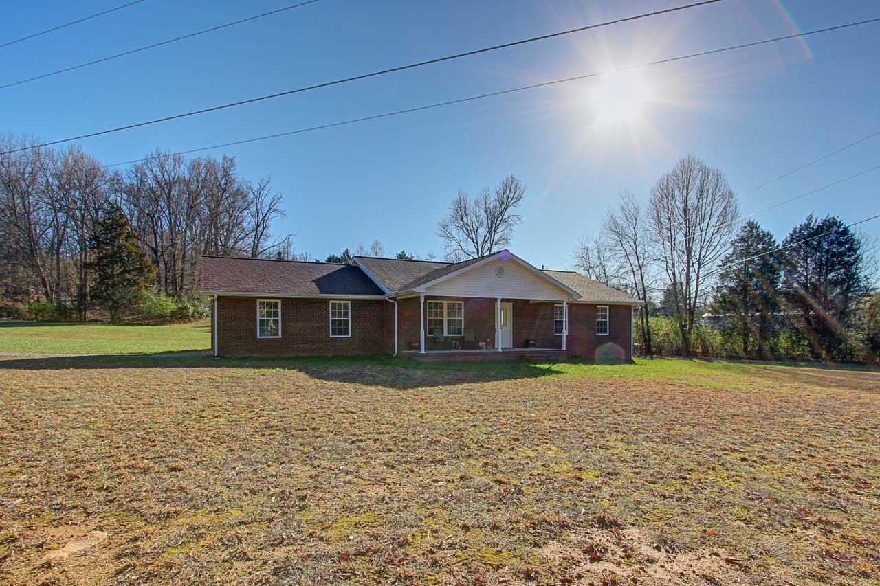 1025 Sweetwater Road Newport, TN 37821 - Photo 24 of 30 24