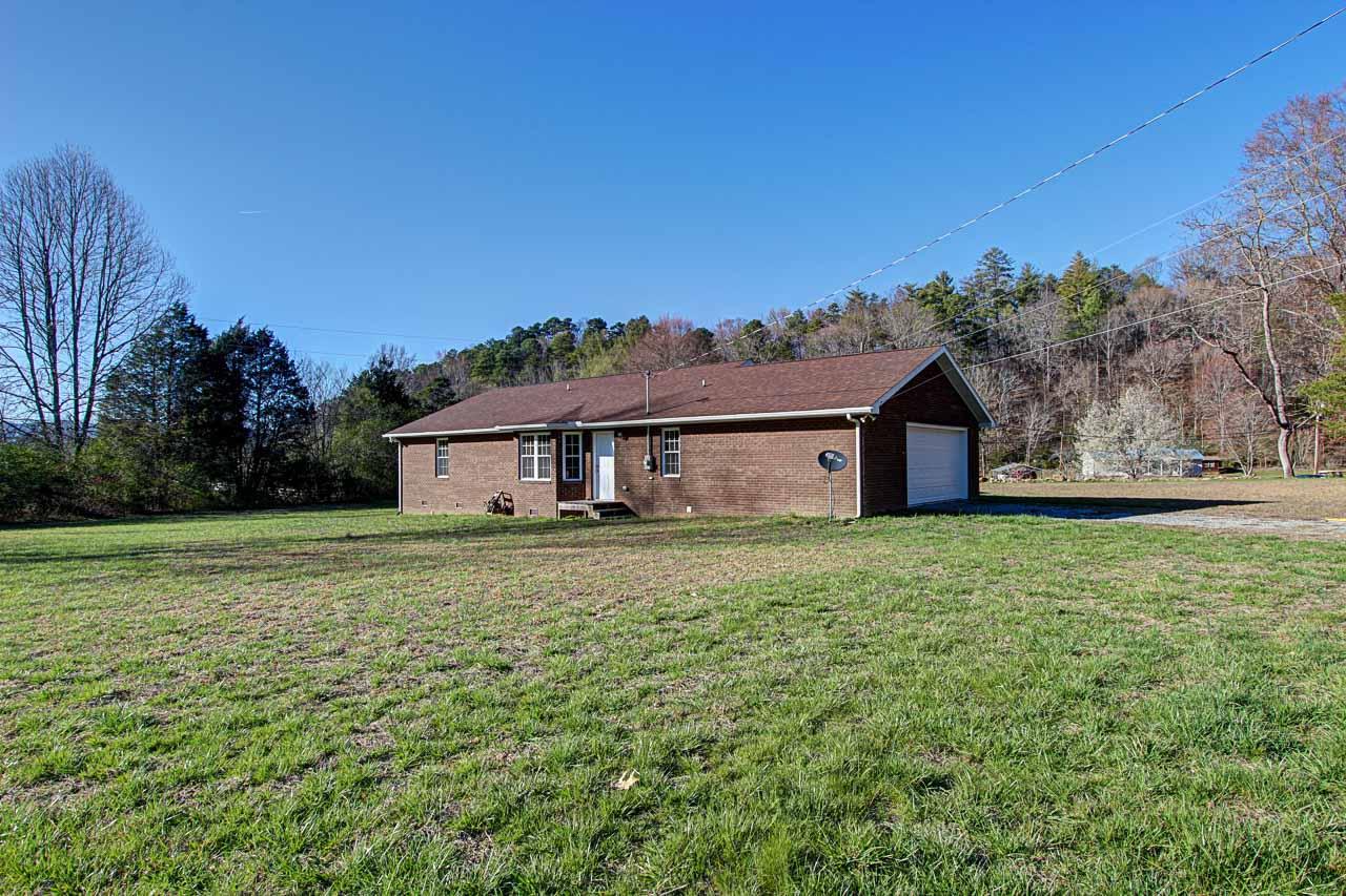 1025 Sweetwater Road Newport, TN 37821 - Photo 26 of 30 26